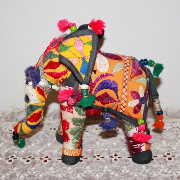 Boho Elephant Decor - Picture 1 of 4